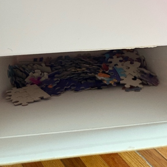 Disney Aladdin 300 Piece Puzzle - Picture 4 of 4